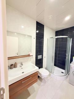 2 bedroom apartment in green diamond - 2