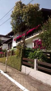 Hospedaria Gãstehaus Enzian - Treze Tílias - 9