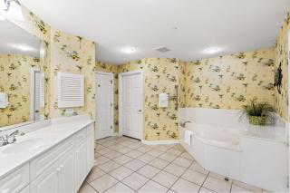 Margate #2609 - Jon & Carol's - 7