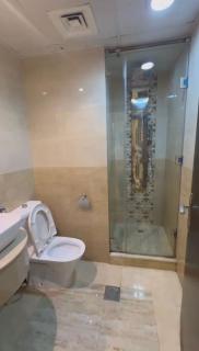 Beautiful Two Bedrooms Apartment Downtown Dubai - 7