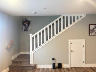 Modern New 3B2B House 10 mins to Downtown LA - 1