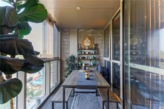 Vibrant Top Floor Apartment Hackney Wick - 6