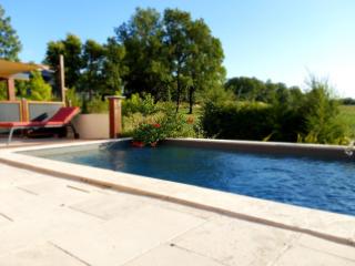 Villa au calme avec piscine chauffée privée - 9