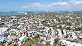 Siesta Beachfront Paradise - Infinity Pool & Spa - 8