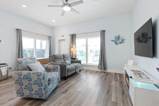 Private 1BR Retreat w/ King Bed Near Ocean & Downtown - 2