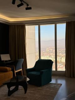 A2I - 33rd Floor SkyCity Residence With Skopje View - 0