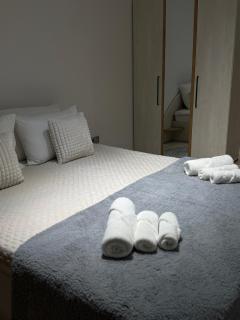 A2I - 33rd Floor SkyCity Residence With Skopje View - 1