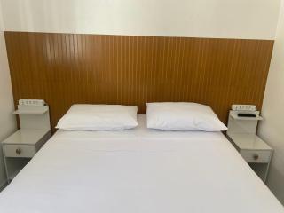 Apto na Ponta Verde, próximo a pontos turísticos e as mais belas praias de Maceió - 2