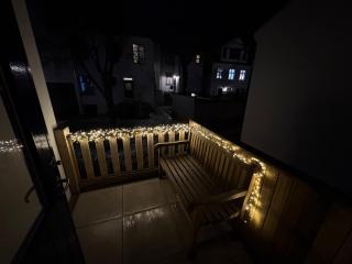 Hidden Gem - Peaceful & Central - 4