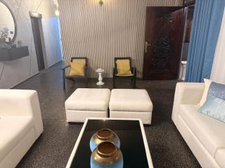 Bernies Blue Heaven - 1