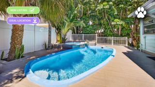 Coastal Beach Retreat - 9