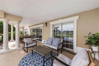 Centre Court Paradise - 7