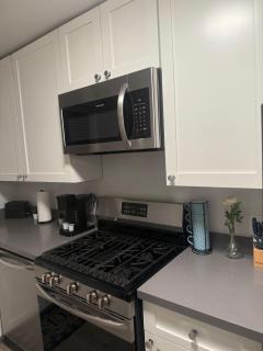 Hollywood Apartment FREE Parking & Pool Close to Studios Universal - 6