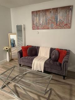 Hollywood Apartment FREE Parking & Pool Close to Studios Universal - 2