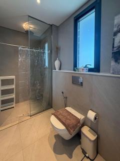 Nasma Luxury stays- Lavish Townhouse near the beach in Al Danah Bay - 3