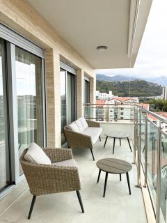 Seaview Apartment - 3