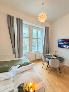 Cozy museum view studio - 3