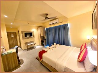 SEA VIEW from ROOFTOP The O-Turtle Resort Near Jagannath Temple - Lift And Resturent Facilities - Fully Air Conditioning Luxuray Rooms - Couple Friendly- A Top Rated Luxuaray Hotel - 3