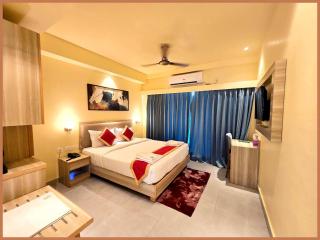 SEA VIEW from ROOFTOP The O-Turtle Resort Near Jagannath Temple - Lift And Resturent Facilities - Fully Air Conditioning Luxuray Rooms - Couple Friendly- A Top Rated Luxuaray Hotel - 0