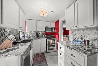 Eureka Springs 3 bed - Teacup Cottage - 5