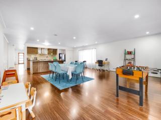 Cranbourne Cottage - 2