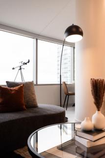 Luxury Downtown King Bed, Rooftop Pool - 8