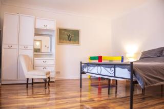 Freshly Renovated Apartment on High Street - 4