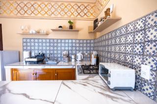 5min to Beach & Downtown, High-Speed WiFi, Laundry Service, PetsOK - 8