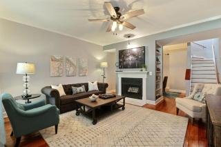 Historic Townhouse on Tattnall - 6