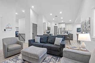 Peaceful Idaho Falls Stay Sleeps 8 - 0