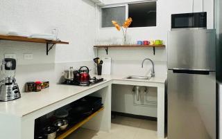 Family Apartment 5 Bed 5 Bedroom 5 Bath - 8