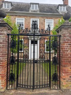 The Grange, Northill - 2