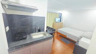 Studio Units near Airport by Jade Studio Apartments - 7