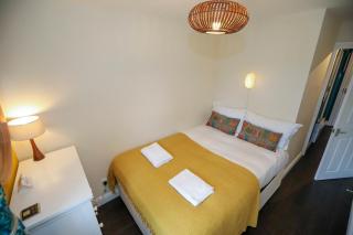 LoveYork Priory Apartment - Central with Parking - 3