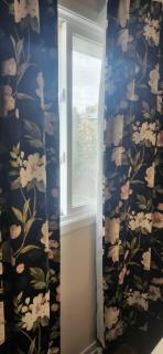 King Bed Ensuite Toilet Central Mississauga - 3