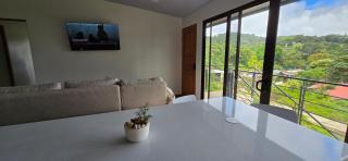 Valik Monteverde - 6