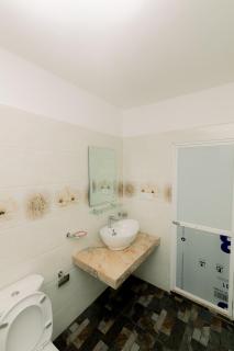 Tranquil Hideaway - 3