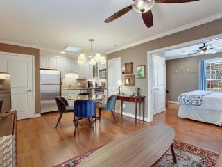 Broughton Street Carriage House - 2