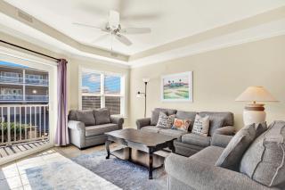 Beachside Colony Unit 613 - 0