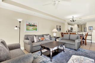 Beachside Colony Unit 613 - 5