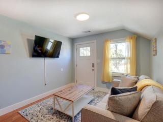 Sundial Inn Unit 3 - 5