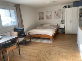 Magnifique studio dans une villa - 0