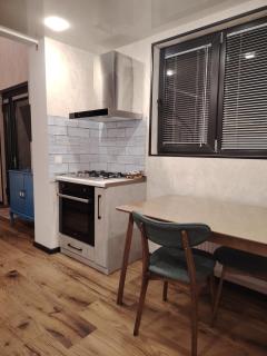 davit batoni small house - 5