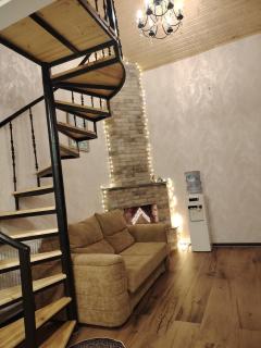 davit batoni small house - 6