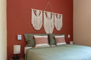 Starlink Wi-Fi, 4min to Beach & Downtown, Laundry Service Included, PetsOK - 4