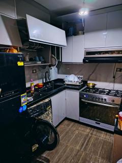 Private Apartment Beside The Pyramids & The Grand Egyptian Museum - 4