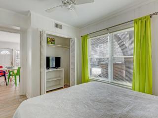 Coops Retreat Unit B - 2