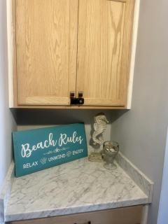 Laidback & Lazy Landmark Resort - 2