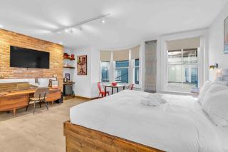 Grafton Building By My Getaways - 0