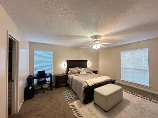 Energy Corridor Stay - 4